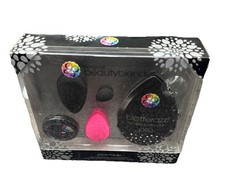 Beauty Blender Pro on the Go Kit 4 Makeup Sponges Sponge Cleanser NEW IN BOX