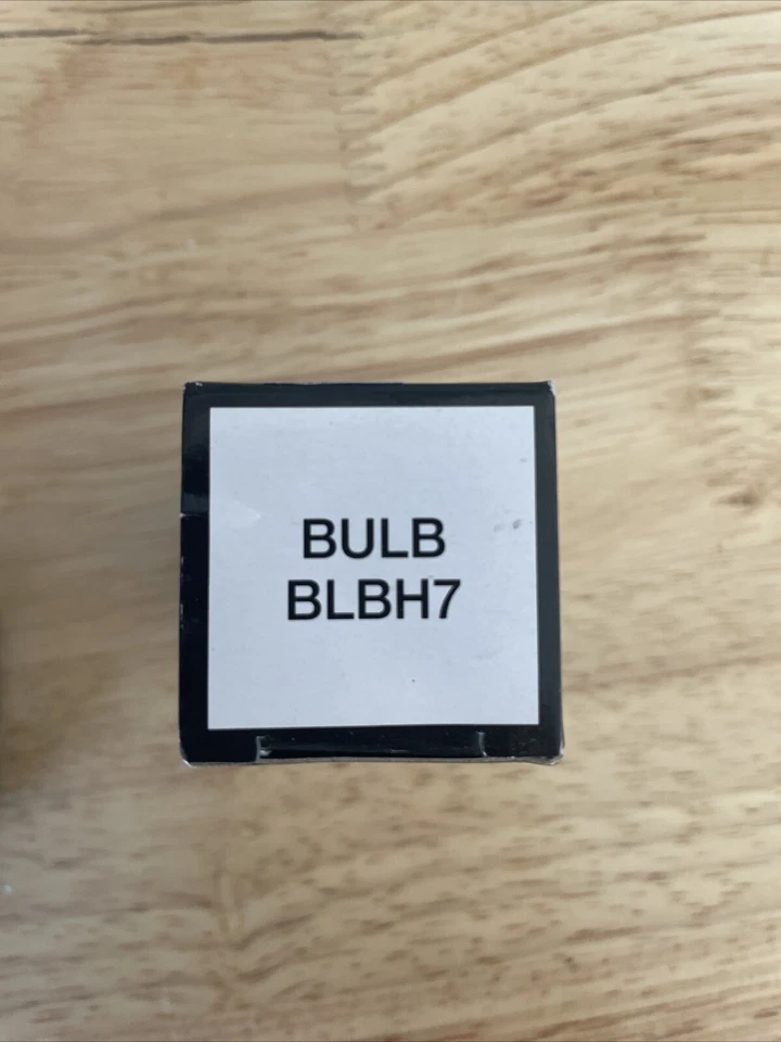 Lot Of 4 Headlight Bulb ProTune Autopart Intl BLBH7 Mercedes Benz - Image 2 of 3