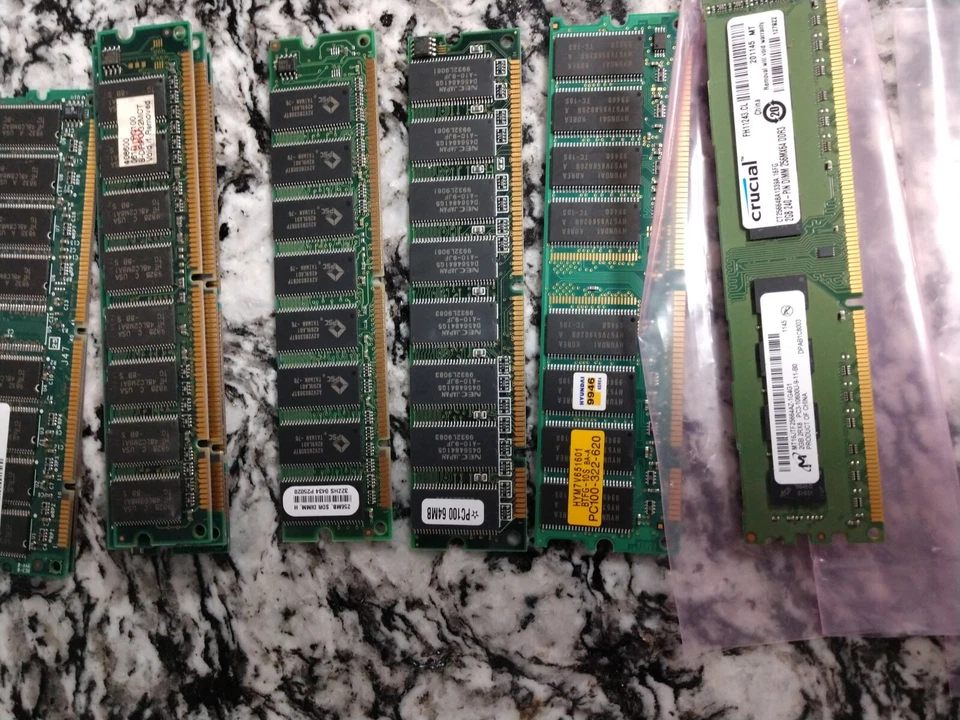 Lot Crucial 4GB Smart 2GB PC2-5300P DDR2-667 ECC Server RAM Memory Untested  - Image 4 of 4