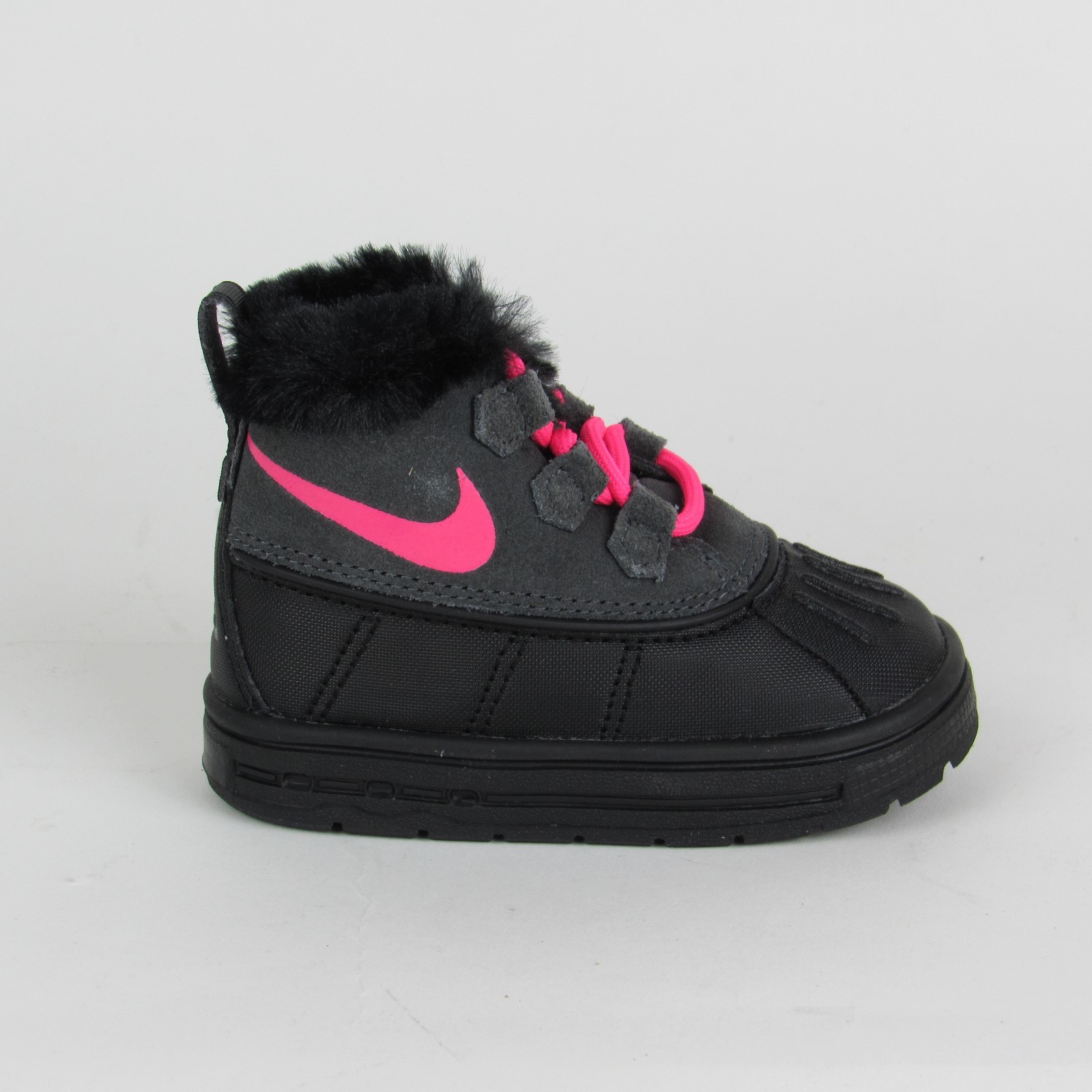 nike woodside chukka 2 boots