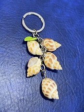 Seashell Keychain with Green Plastic Leaf Beach Seaside Ocean Travel Souvenir A
