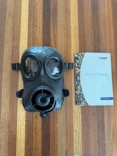 Avon FM12 APR Gas Mask with filter - Size 1