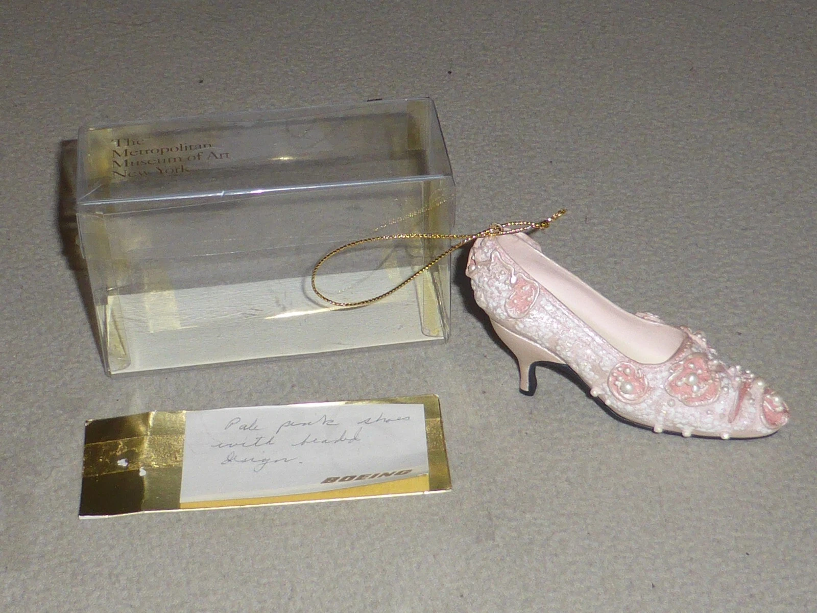 METROPOLITAN MUSEUM OF ART ORNAMENT PINK AND PEARL SHOE BEADED DIOR EVENING BOX