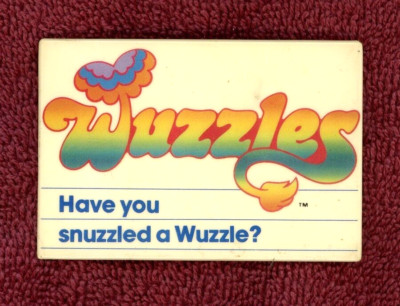 VINTAGE 1984 WUZZLES PINBACK PIN, HAVE YOU SNUZZLED A WUZZLE?