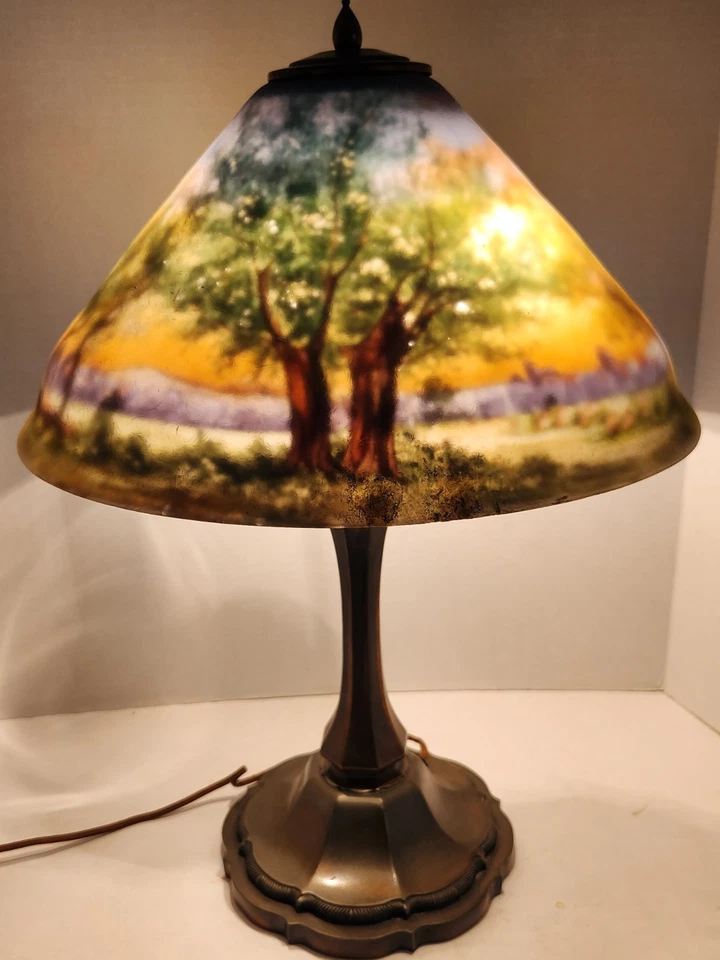 LARGE PAIRPOINT REVERSE PAINTED LAMP WITH A BEAUTIFUL NATURE SCENE - Image 3 of 4