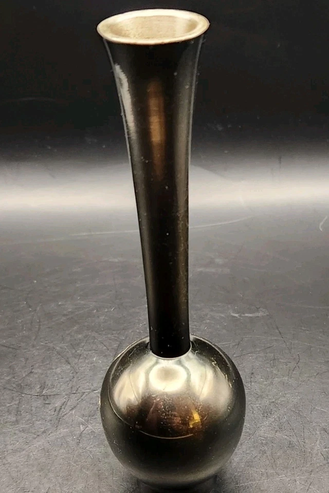 Vaso de peônia esmaltado cloisonné japonês antigo - Assinado marca do Japão - 6" de altura preto - Imagem 4 de 4