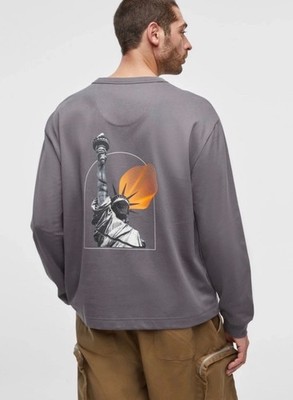 Mode of One Mens Liberty Long Sleeve Relaxed Fit T Shirt in Ebony Grey Size L