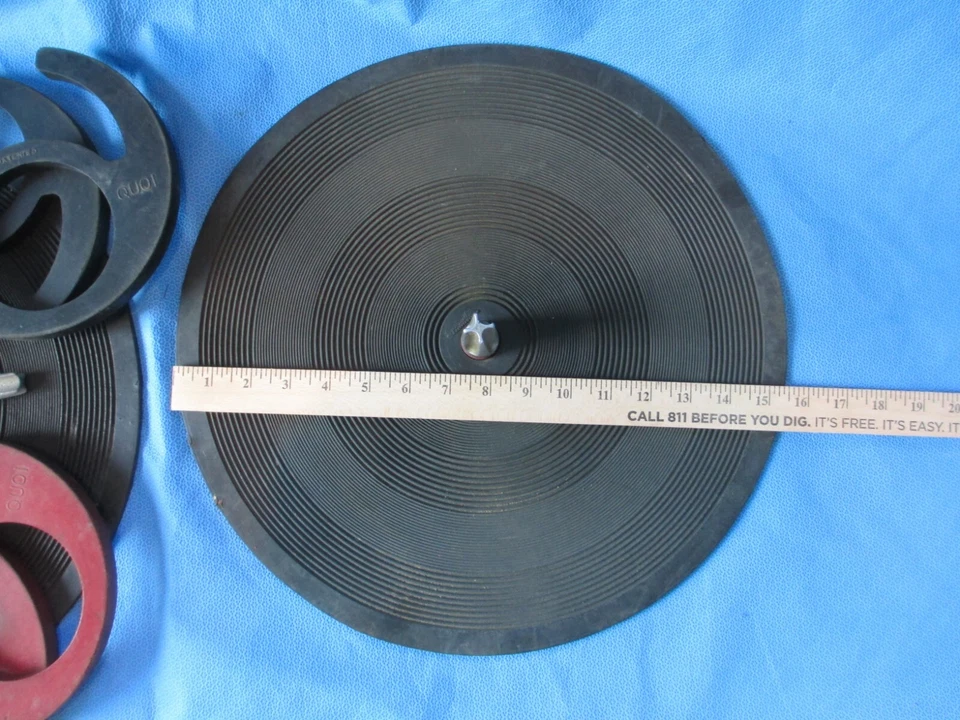 Vintage Sportcraft Sports Games Horseshoe Lawn Shoe SHU QUOI Rubber Shoes D18 - Image 2 of 4