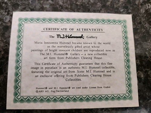 12 Hummel Goebel Miniature Porcelain Art Work on Easel~NEW IN BOX~RARE - Picture 17 of 17