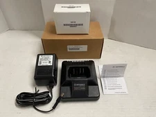 Motorola HTN9042A Intellicharger Rapid-Rate Single-Unit Battery Charger - 120V