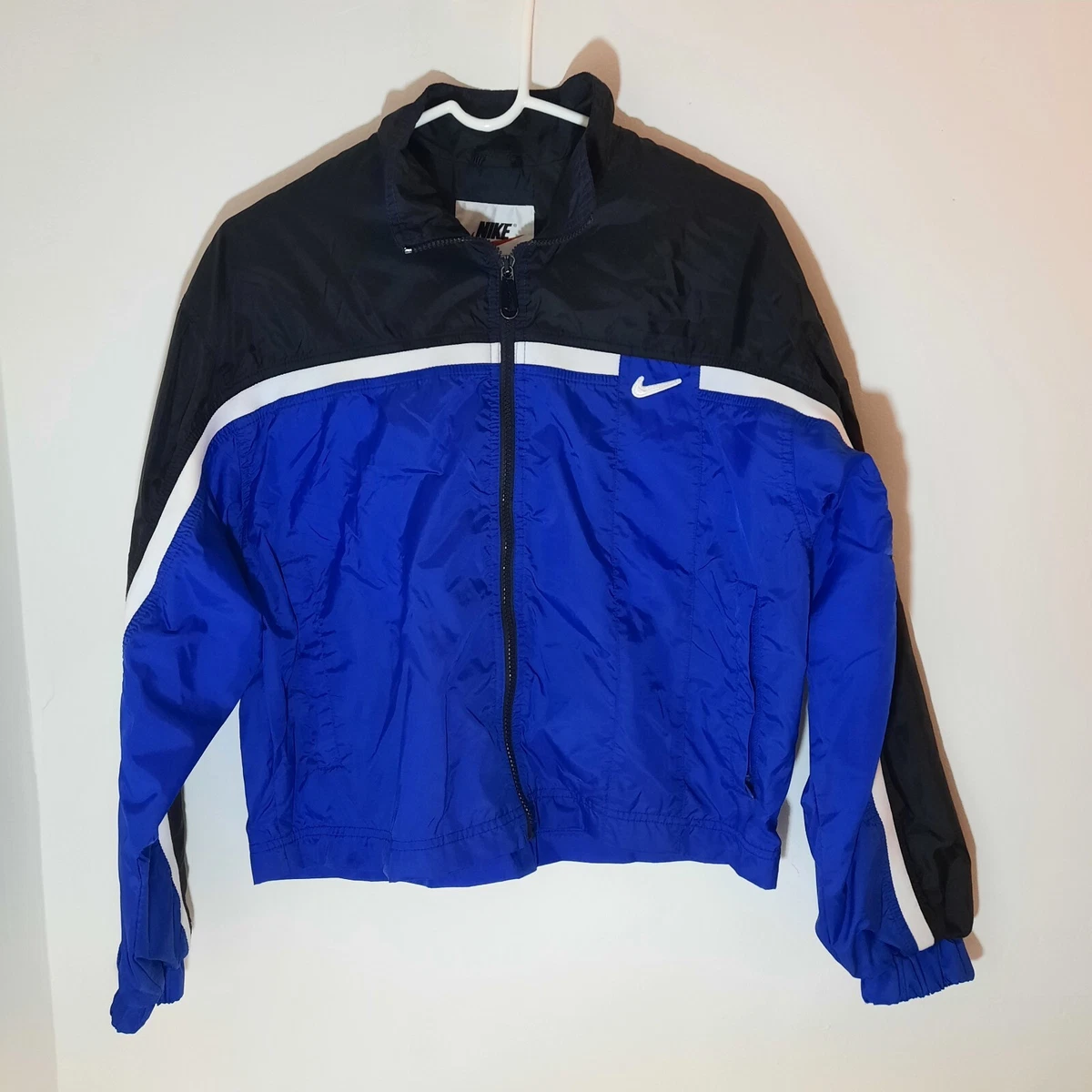 Nike cropped rain jacket 2025