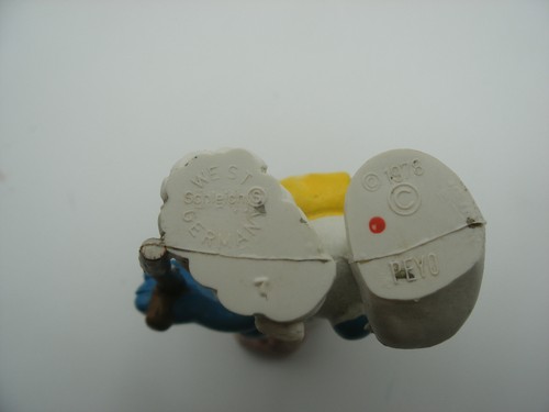PVC Puffi SMURF SCHLUMPF ancien Schleich GERMANY Schtroumpf Blessé 2.0097 - Picture 3 of 3