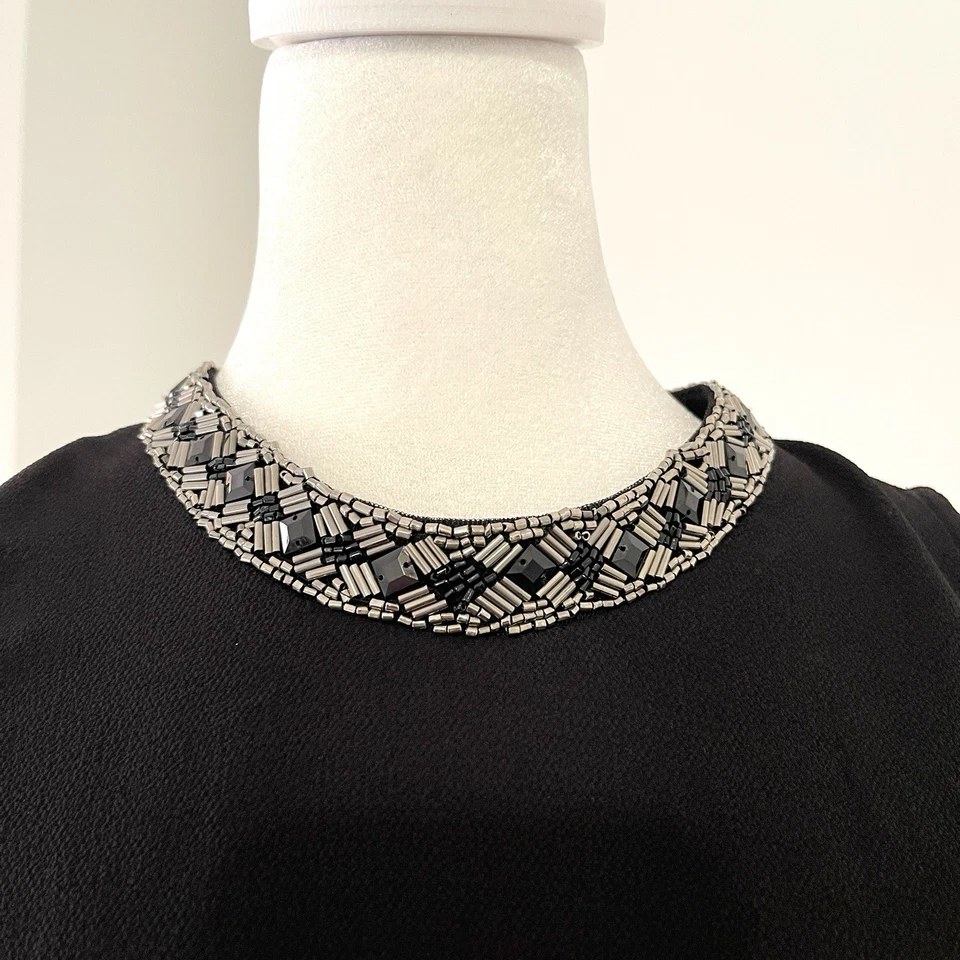 ASTR Top Womens Size Large Embellished Black Sleeveless Keyhole Back Blouse - Image 4 of 4