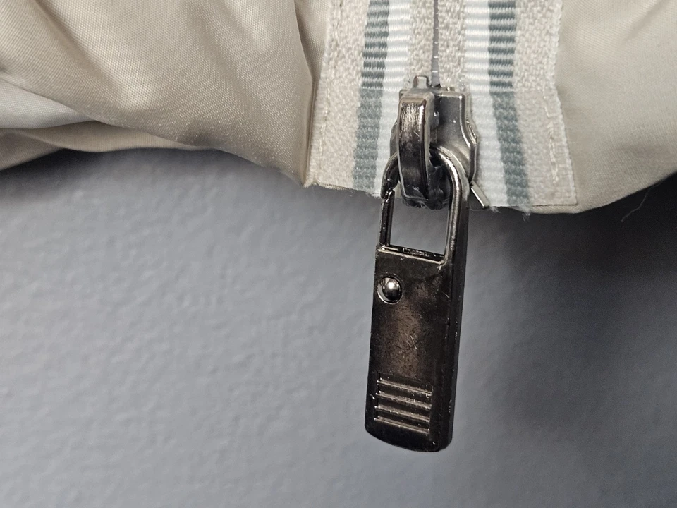 Eleventy Mens Padded Full Zip Vest Quilted New Almond Beige Large L READ - Image 4 of 4