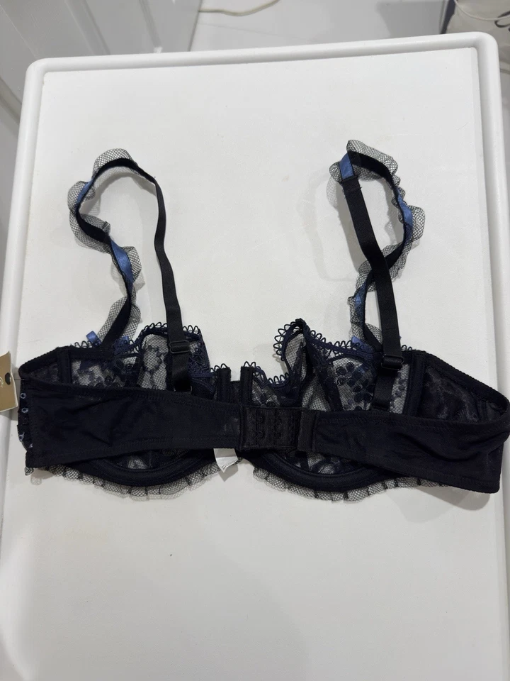 Bralette Chantelle Azul Con Alambre Bonita Talla 38B Hecho en Francia Foto 4 de 4