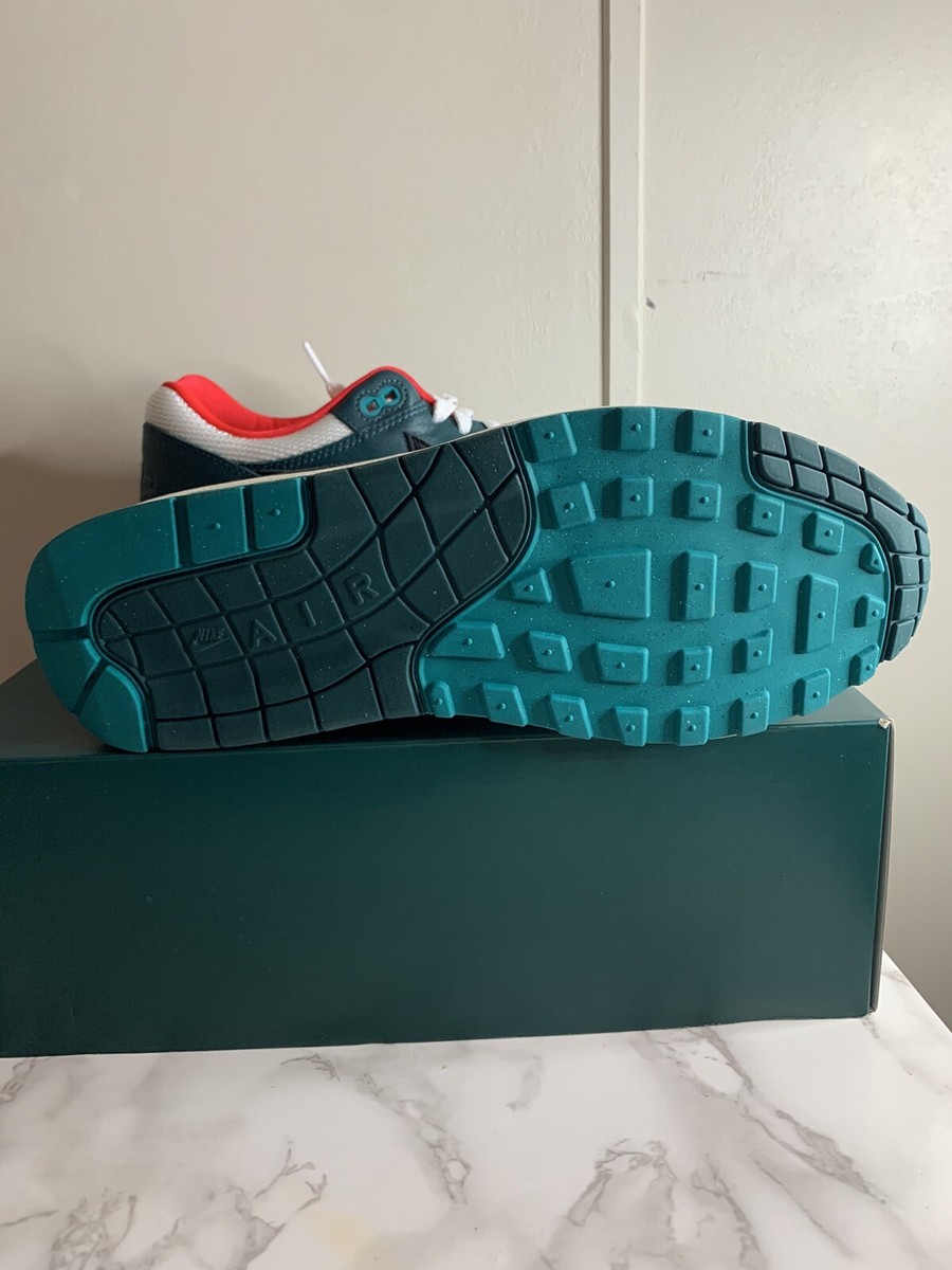 【※ある】AIR MAX 1 LIVERPOOL FC LeBron Nike Airmax 1 - LBJ x LFC REVIEW + ON FEET - YouTube