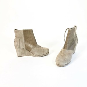 crocs wedge ankle boots