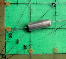 Capacitors Film Axial M39022/09-B216P CRC 1uf 30v 10% Vitamin Q 1pc