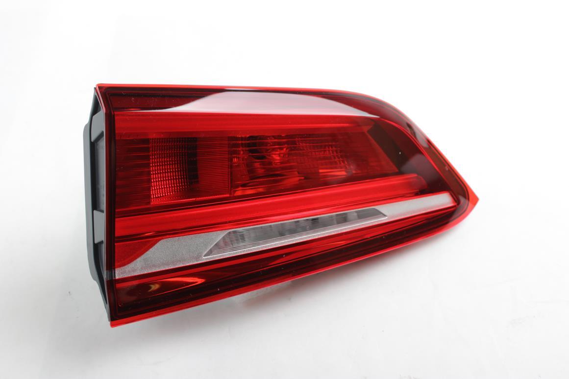 BMW X1 F48 Rear Right Trunk Bootlid Taillight 63217350698 NEW