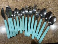 SET of 14 Ikea Silverware Forks Spoons Knives Flatware Kitchen TEAL CI-167811-3