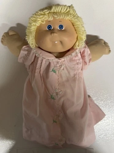 Vintage Cabbage Patch Doll With Accessories