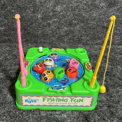 Vtg RUSS  Fishing Kids Game FUN SET-TRAVEL SIZE Magnet Fish Complete