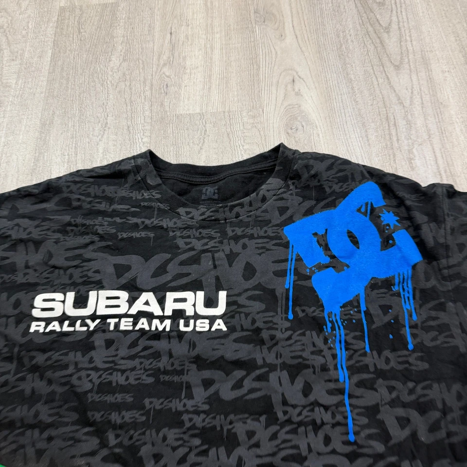 Camisa DC Shoes Subaru Rally Team Para Hombre XL Negra Ken Block Monster Racing AOP Foto 3 de 4