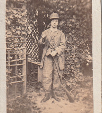 RARE CHASSEUSE FEMME CHASSEUR CHASSE FUSIL à CHIEN vers 1870 PHOTO CDV