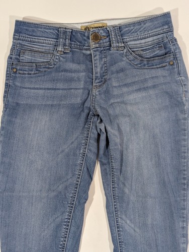 Democracy Women's Jeans Size 4 x 26 AB Technology Mid Rise Tummy Control Ankle - Picture 2 of 11