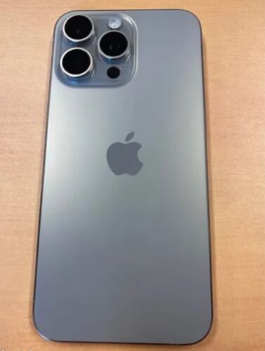iphone 15 pro max with TIK TOK - Photo 2 sur 2