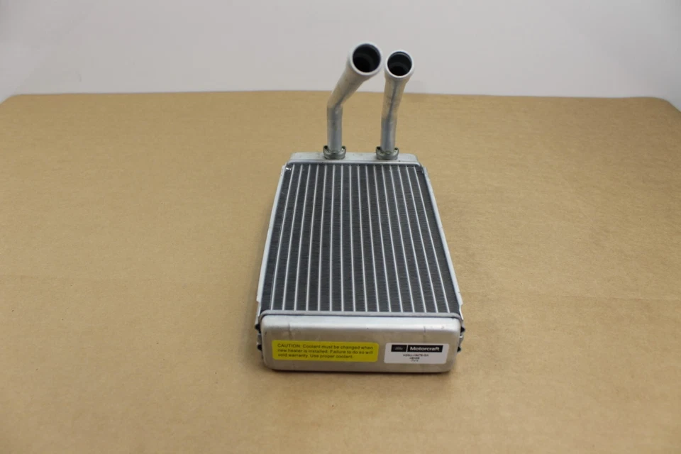 Núcleo calefactor delantero NHC-17 Motorcraft para Ford Freestar/Mercury Monterey 2004-2007 Foto 4 de 4