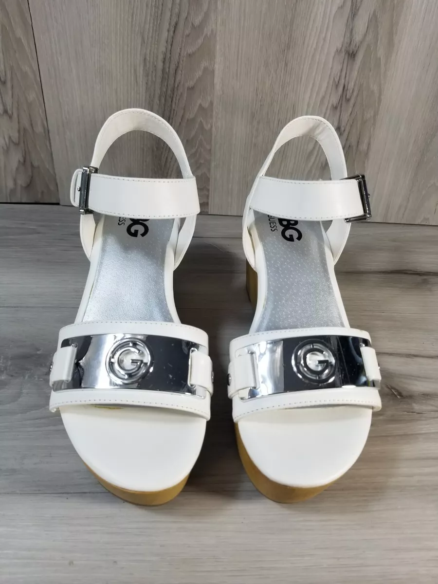 Womens white sandals store size 5.5