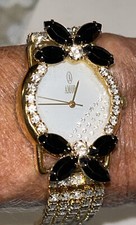 Vintage Amor Ladies Fancy Dress Wrist Watch B.I.I. Made In Hong Kong