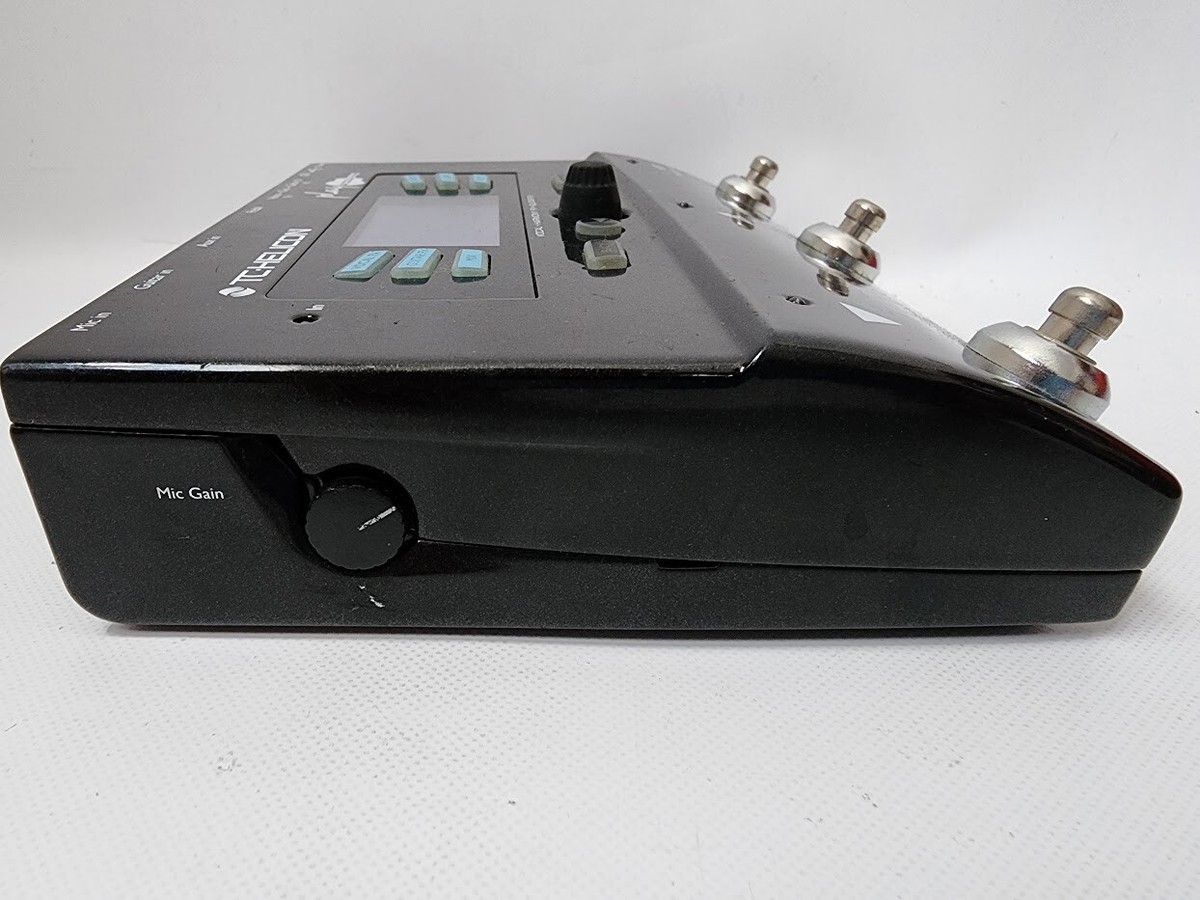 ギター TC HELICON PLAY ACOUSTIC TC Helicon Play Acoustic Vocal and Guitar Effects Pedal