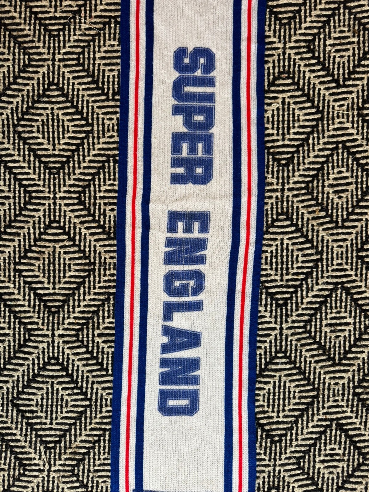 Picture 2 of 4