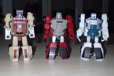 Transformers Generations Power of the Primes Outback, Windcharger y Tailgate - Imagen 1 de 3