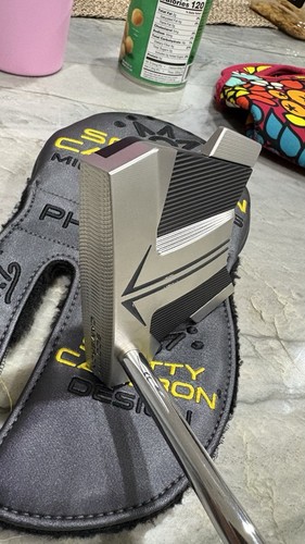 Titleist Scotty Cameron Phantom 11 Putter 38 Inches Right-Hand with original HC - Picture 7 of 13