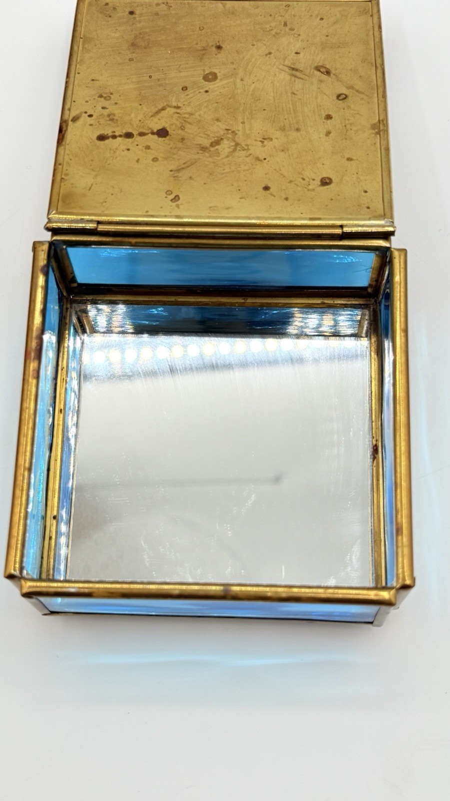 Picture 4 of 12