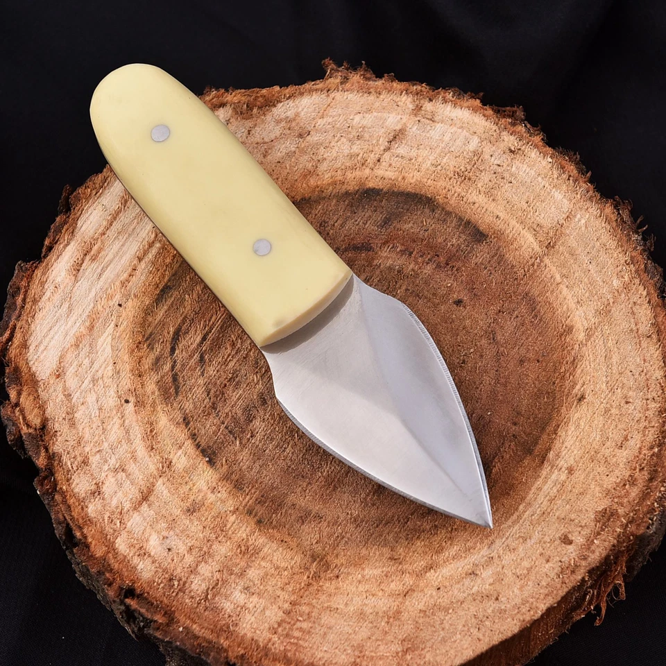 Cuchillo de bota de lanzamiento hecho a mano hoja de acero al carbono de alto pulido con funda de cuero Foto 2 de 4