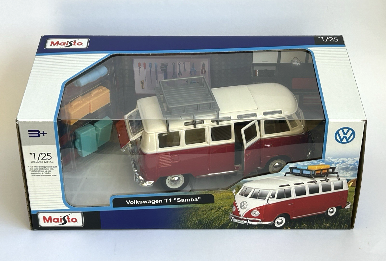 VW Volkswagen T1 'Samba'  Van with luggage rack Maisto 1/25 diecast model #32471