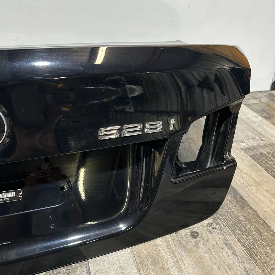 2011-16 BMW F10 550 535i 528i седан крышка багажника оболочка в сборе JET BLACK OEM - Изображение 4 из 4