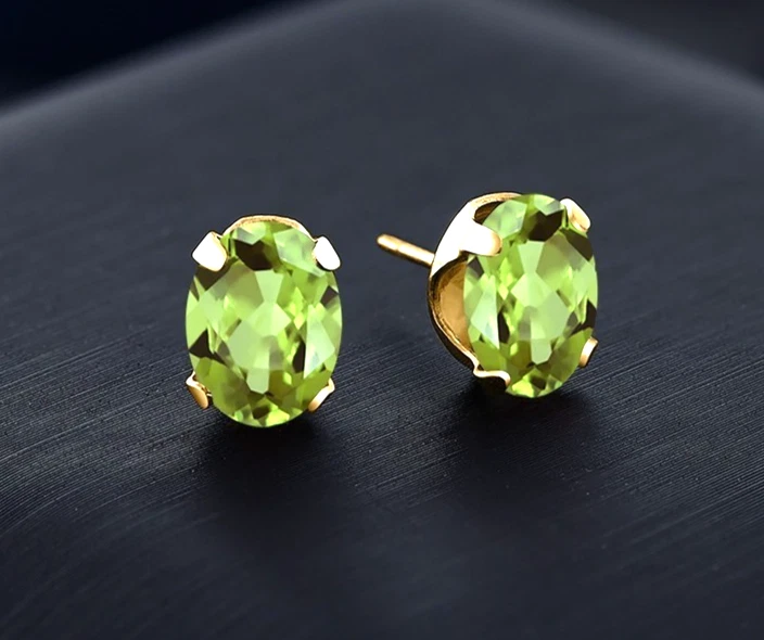 925 Yellow Gold Plated Silver 2.80 Ct Oval Green Peridot Women's Stud Earrings - Image 4 of 4
