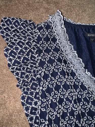 Express Navy & White Cotton Blue & White Eyelet Lace Faux Wrap Dress Sz Med - Picture 8 of 11