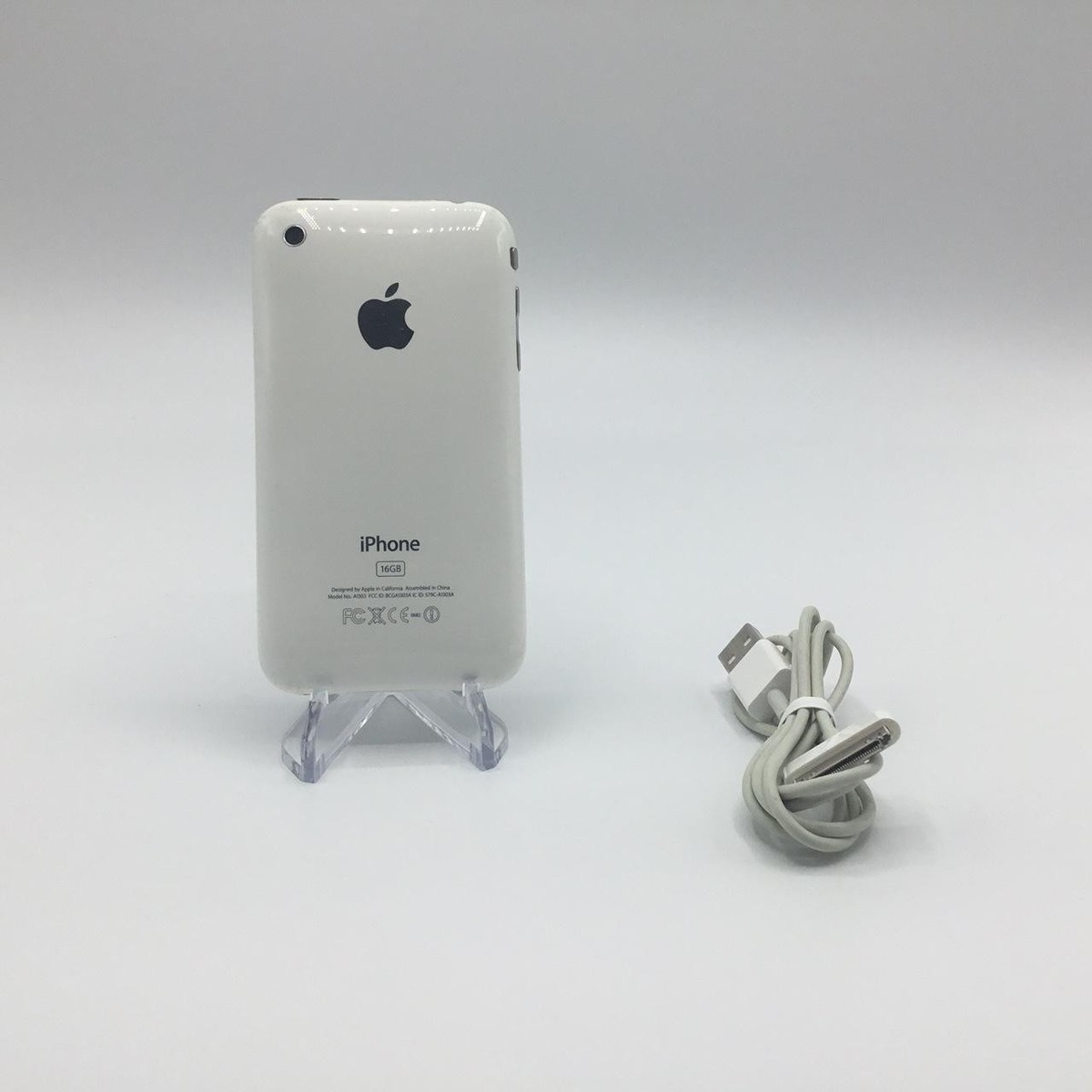 2009 Apple A1303 iPhone 3GS - 16 GB - Unlocked - White (MC136LL/A