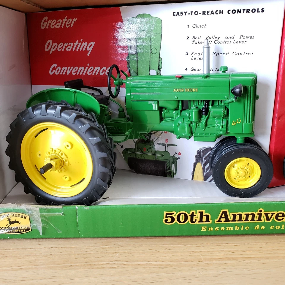 Ertl John Deere 40 and 70 Tractors 50th Anniversary Collector Set Diecast 1:16 - Image 4 of 4