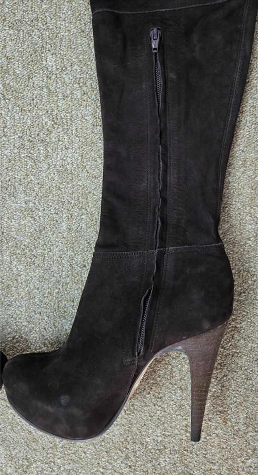 Topshop Mujer US 5.5 Sobre la Rodilla Tacón Alto Botas Marrón Gamuza Cuero EXCELENTE Foto 4 de 4