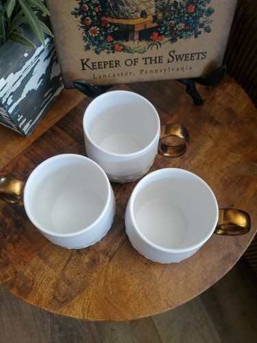 Starbucks 2013 Embossed Diamond Gold Handle Mug Cup Collectible WHITE set of 2 - Picture 4 of 7