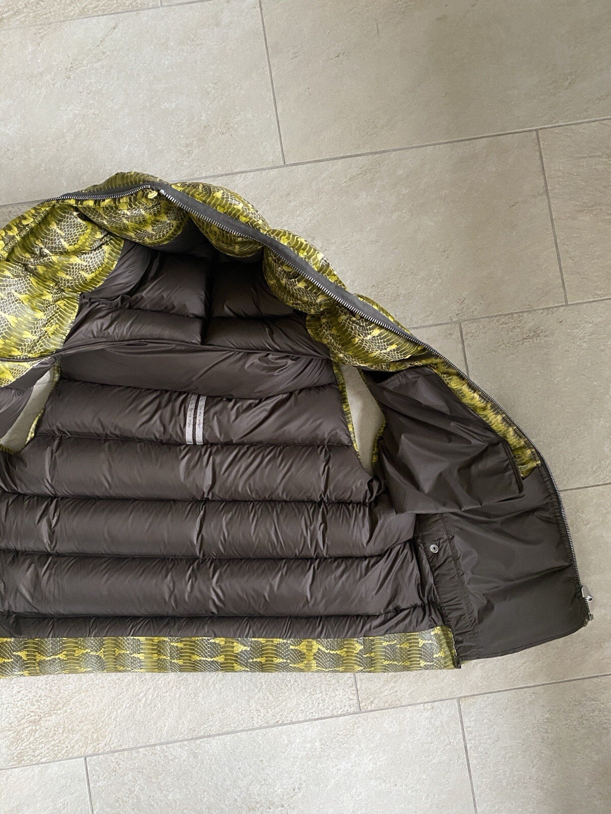 Rick Owens FW23 SEALED VEST PYTHON SNAKESKIN size… - image 9