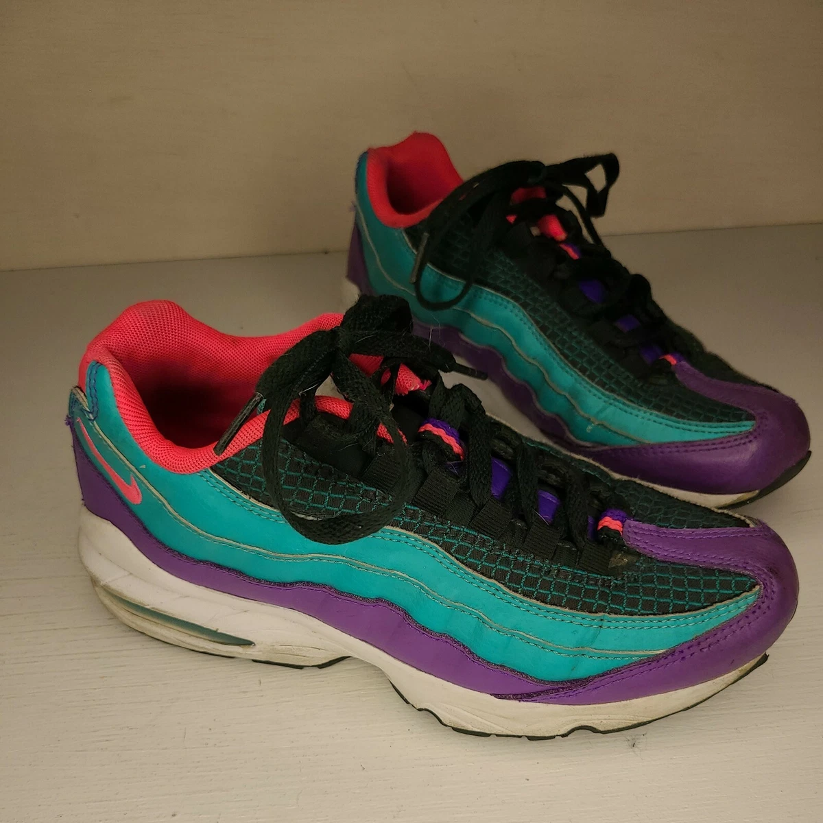 nike air max youth blue and fuschia green and grey