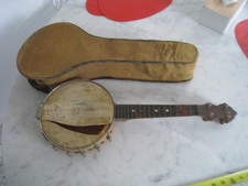 Vintage College Banjo - Boston Area - Battered and Old w Case